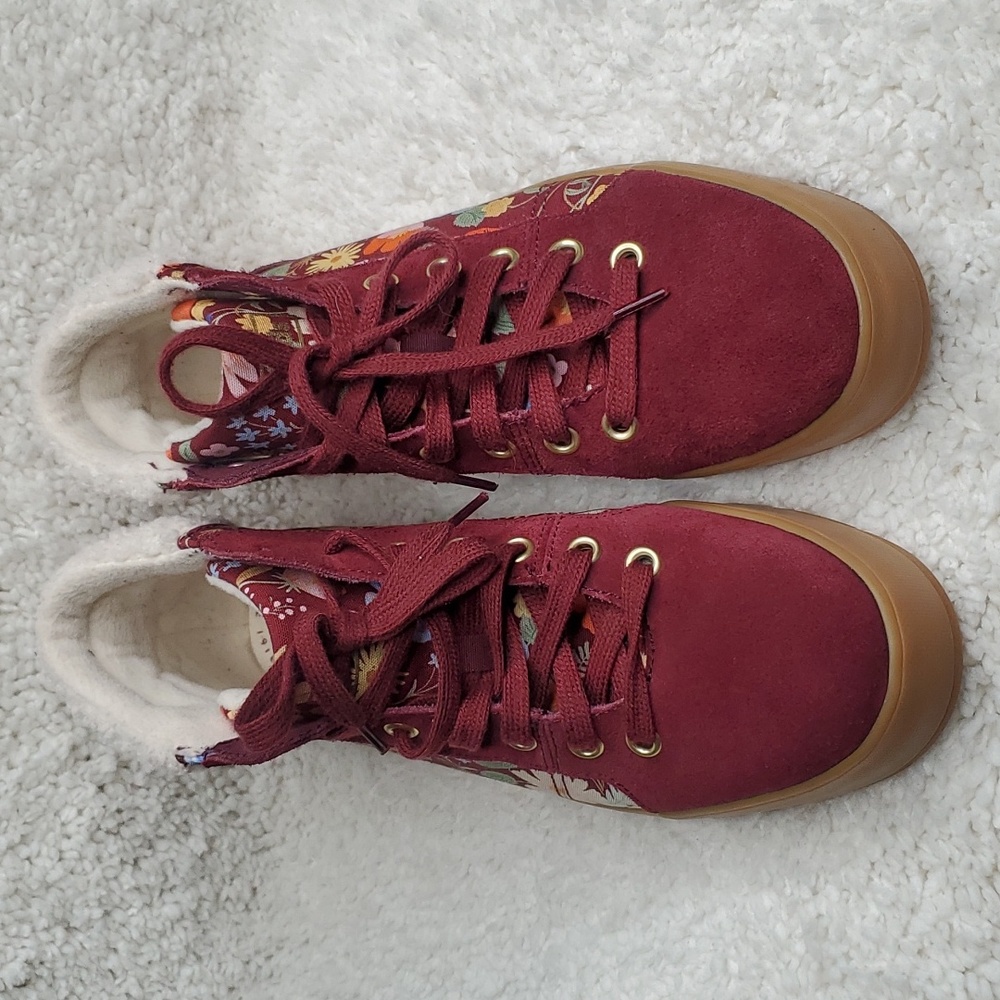 Keds Women's Burgundy Floral High-Top Sneakers - Picture 2 of 9